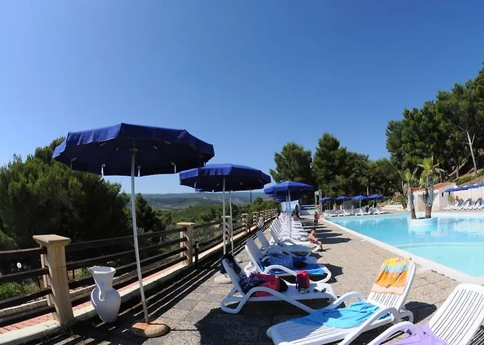 Ferienpark Villaggio Santo Stefano 3*