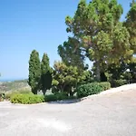Villaggio Santo Stefano 비에스테