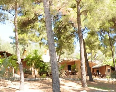 Tatil parkı Villaggio Santo Stefano