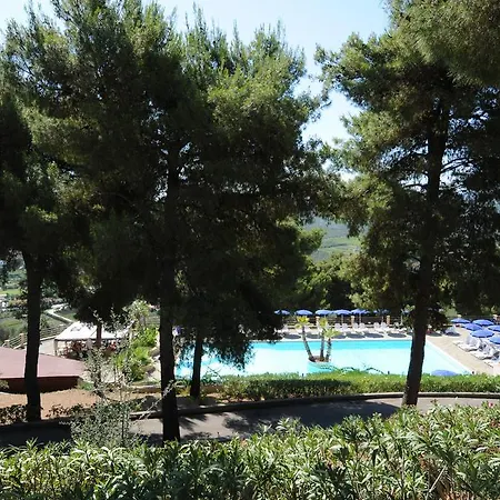 Villaggio Santo Stefano 维耶斯泰