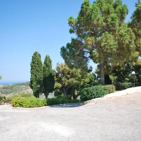 Villaggio Santo Stefano 维耶斯泰